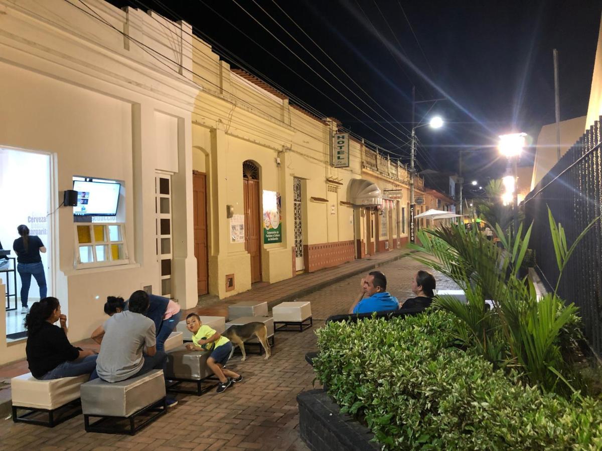 Kava Casa Hostal Roldanillo Εξωτερικό φωτογραφία